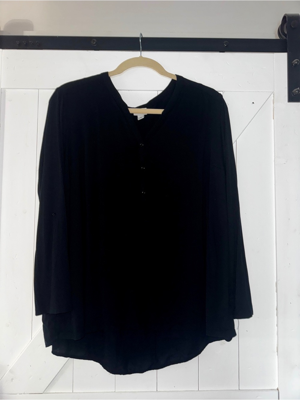 Ava & Viv Black Long-Sleeve V-Neck Tunic